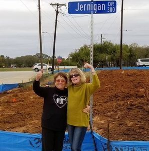 Meet your Posher, Kay